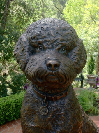 custom statue of my dog